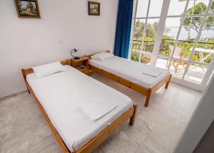 Apartment Theodora Avía