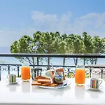 Theodora Apartment