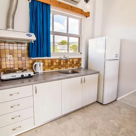 Theodora Apartmán Avía